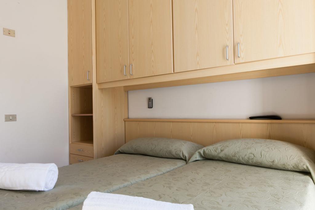 מילאנו מריטימה Hotel Suisse חדר תמונה